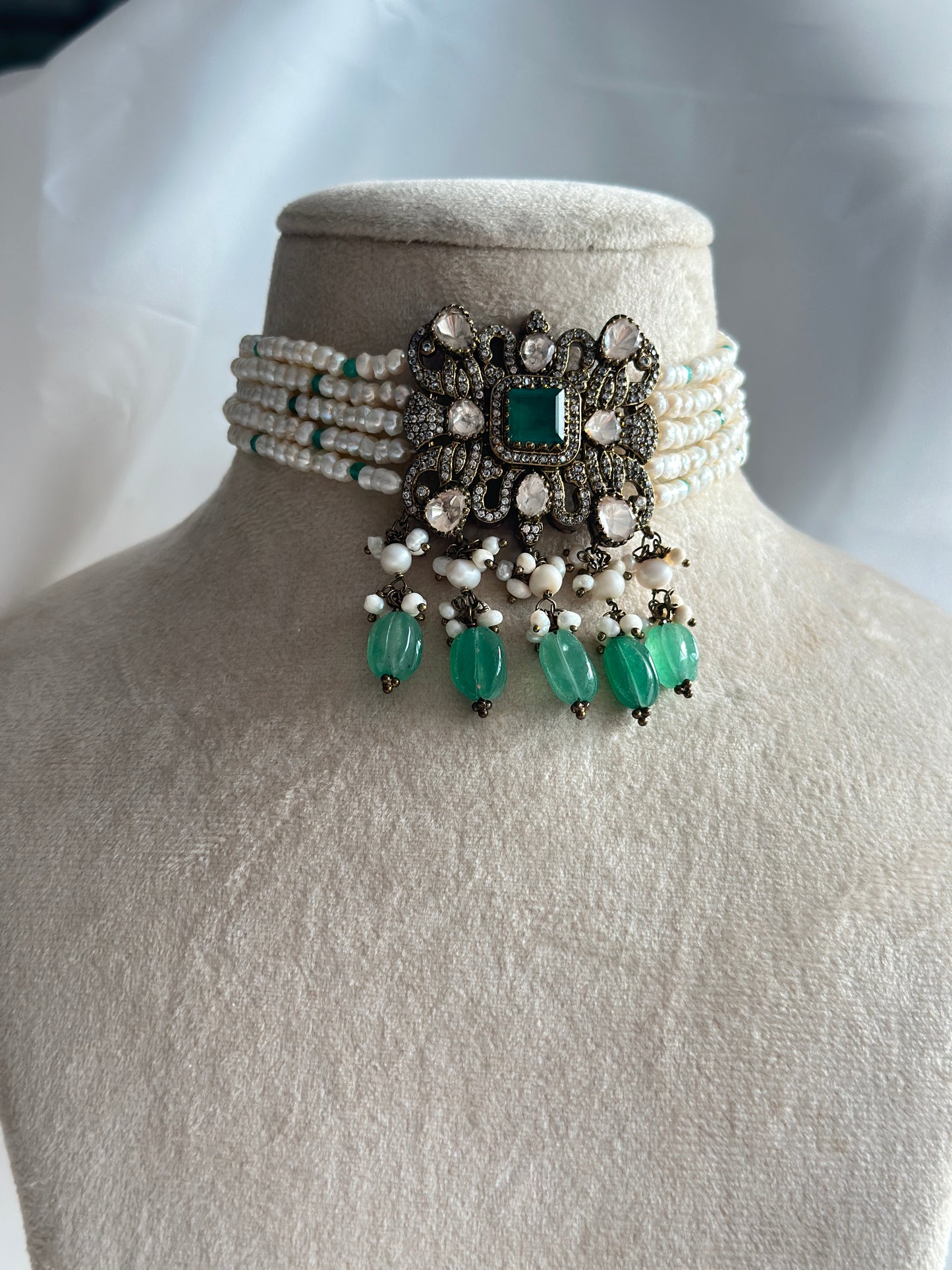 Chandra Choker in green gemstones