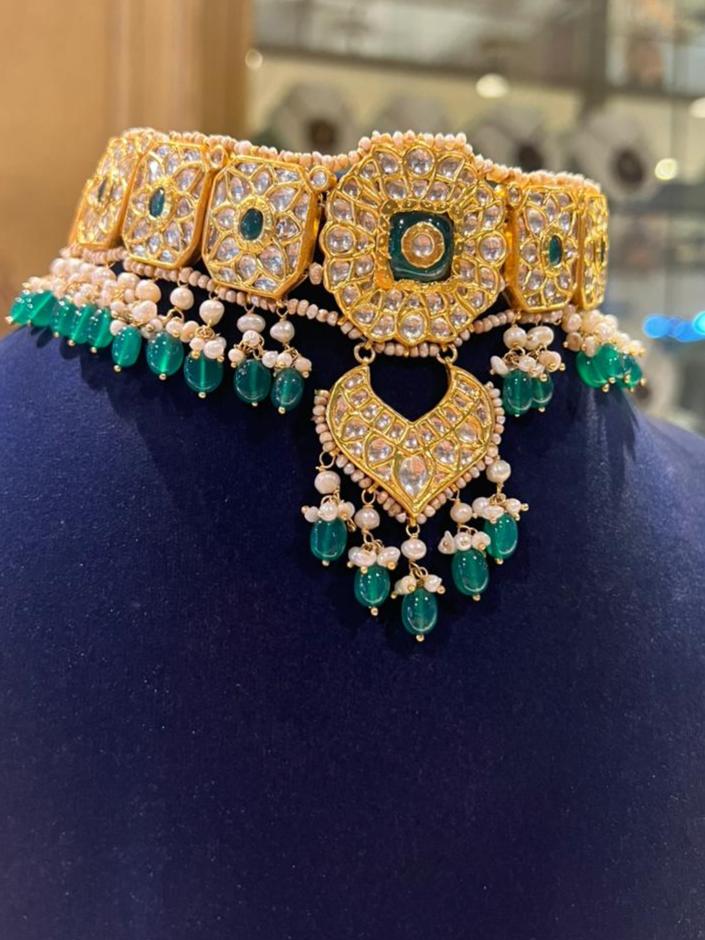 Jiya Polki Necklace with earrings