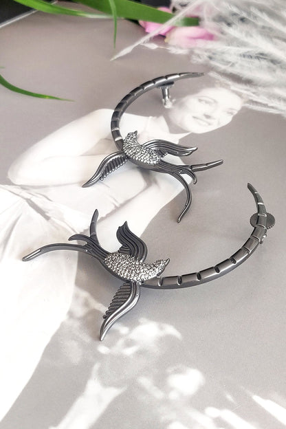 Dove Earrings in Silvernight Grey